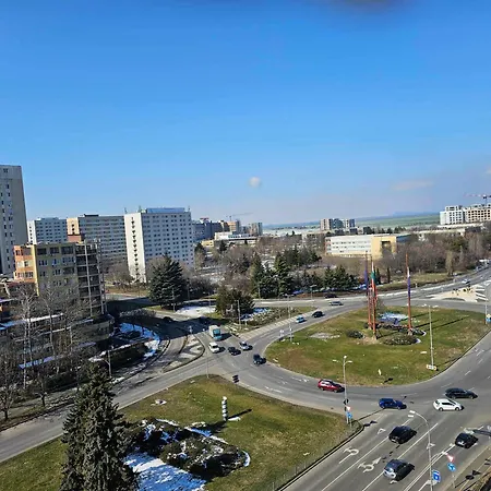 아파트 арена изгрев